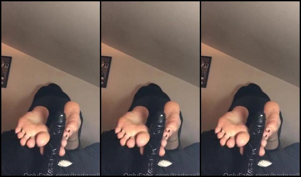 Goddessgaelle Nicknamed Badgaelle Onlyfans Vido Footjob En Pov Hmmm Moi Et Mes Pieds Sommes Fantastiques Quand On Regarde Cette Vido On Com