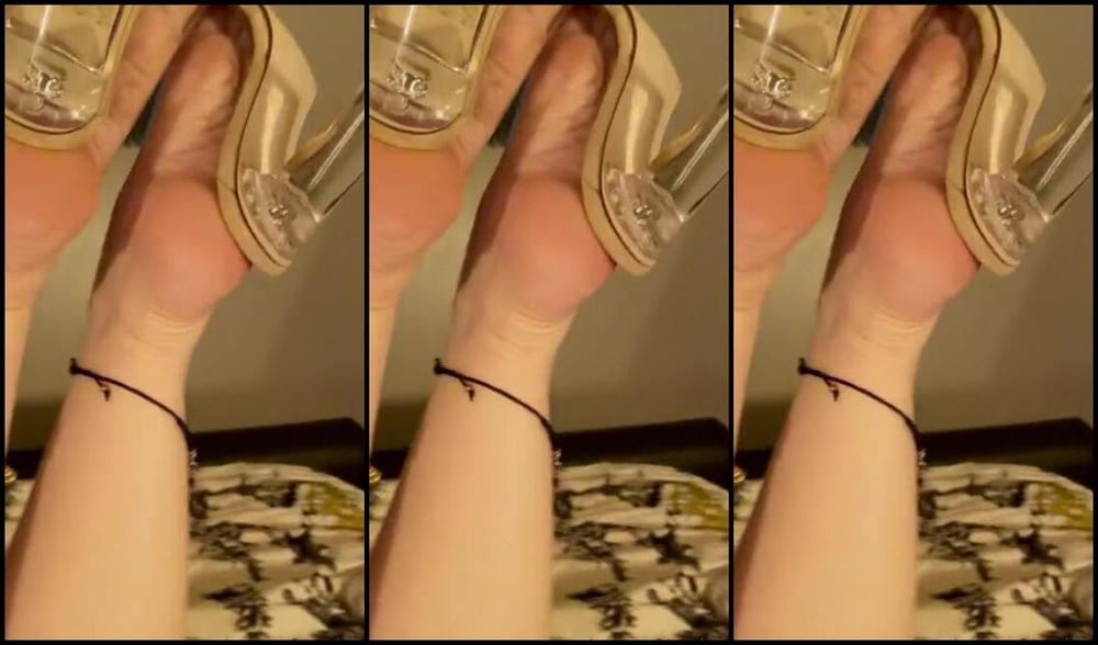 Joeyofarches Nicknamed Joeyofarches Onlyfans Playing With My New Mules Before Bed