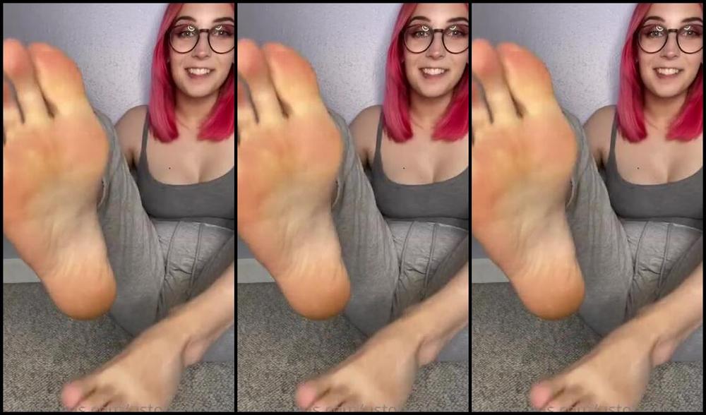 Ashleylottsxo Onlyfans Chatting And Smoking And Showing Off My Long Toesp