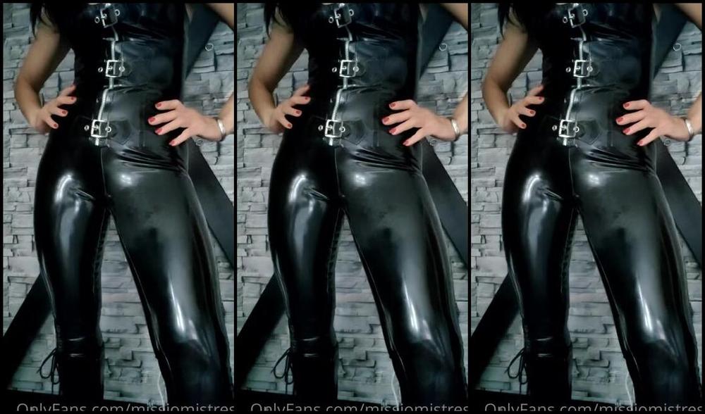 Miss Jo Mistress Nicknamed Missjomistress 08 08 2023 Onlyfans Video Worship My Boots And Shine Them With Your Tongue Slave