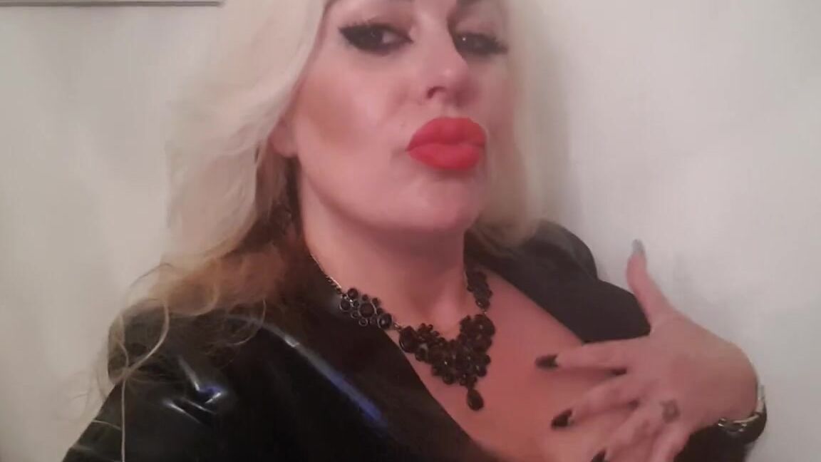 Mistress Sinpiedad Nicknamed Sinpiedad Onlyfans Feel My Latex