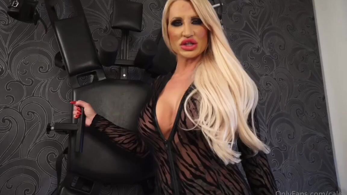 Calea Toxic Nicknamed Caleatoxic Onlyfans The Text Was Too Naughty