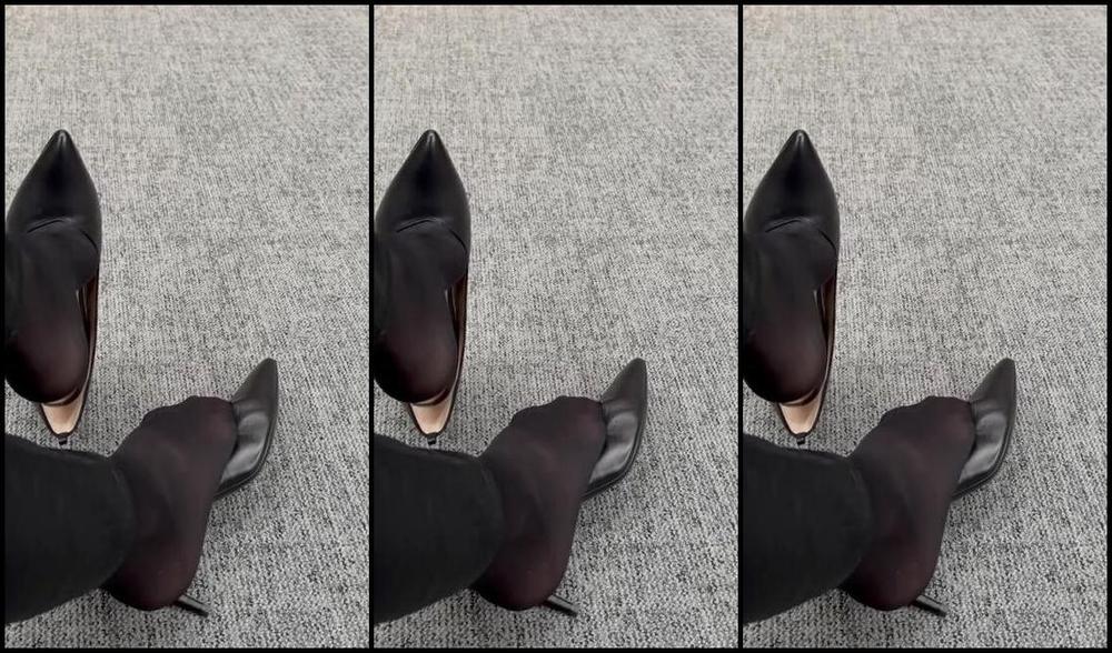 Tomato Juice Kween Nicknamed Kweentomato Onlyfans 03 30 2024 Public Shoeplay Is My Favorite I Just Enjoy How People React When I Let My Heel 5