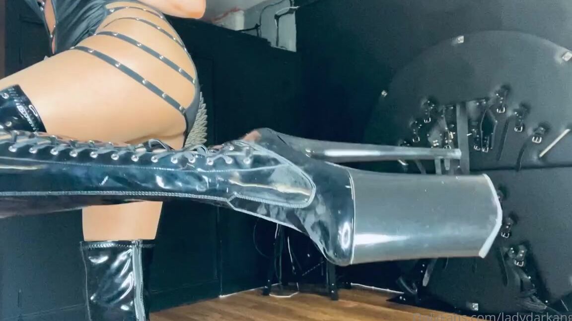 Ladydarkangeluk Onlyfans Don T You Think These Boots Are Perfect For Squashing Cocks And Balls