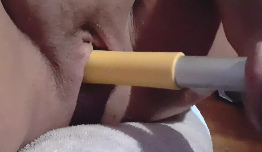 "KMM420" Object Insertion, Horny, Shaved Pussy, Wet Pussy, Dripping Wet Pussy, Totally Nude, Pulling Out Tampon, Cumming, Suggest KMM420 Wet on my period pulling Tampon out slowly and masterbating w duster handle Pornhub