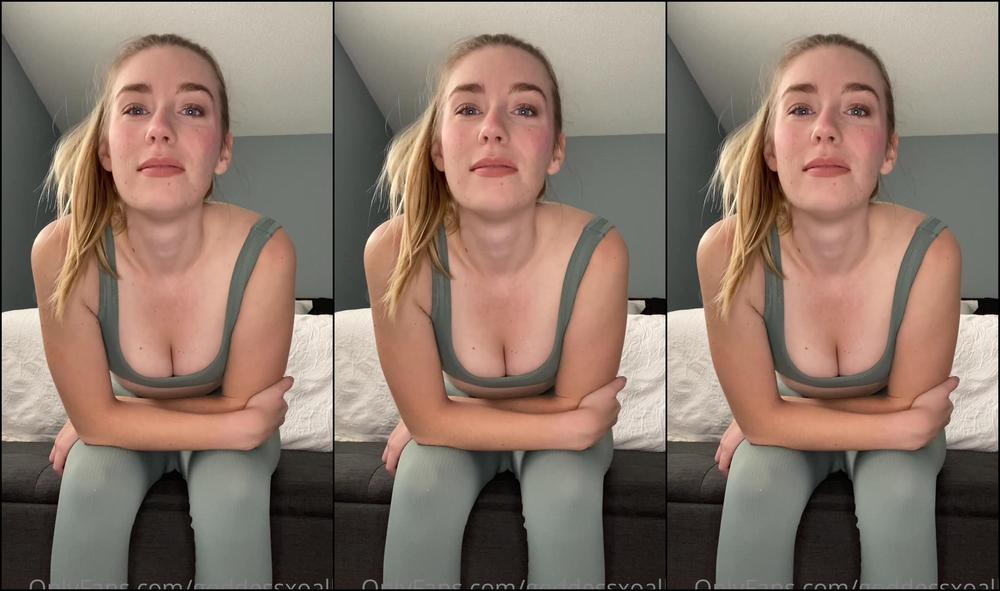 Goddessxoally Stare Into My Beautiful Blue Eyes And Listen To My Sultry Soft Voice And Be Lured I