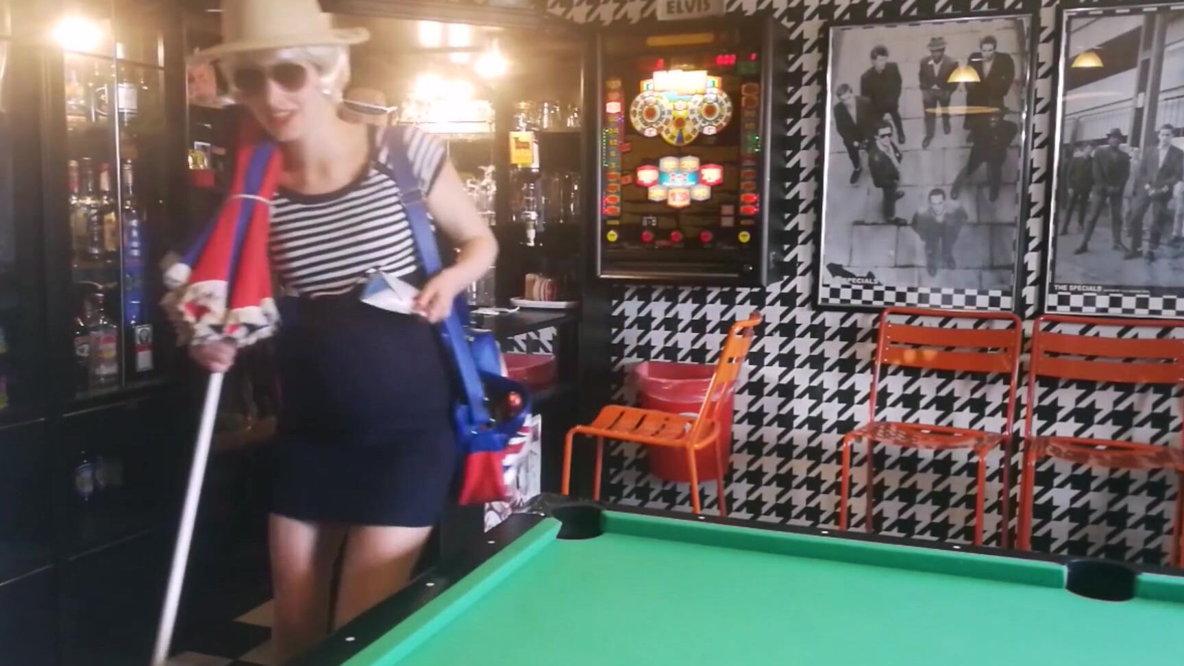 X Ray S Sex Club Folge Die Aufblashilfe