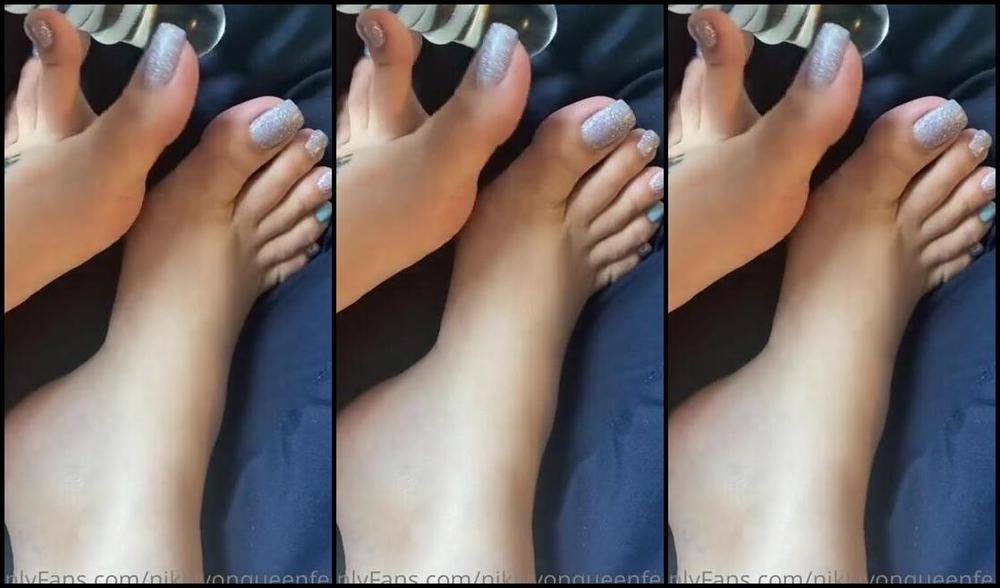Prettynikkitoez Onlyfans Meditate On My Toes