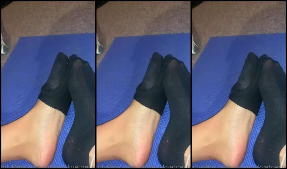 Atoesies Nicknamed Atoesies 07 09 2020 Onlyfans Video After Workout Socks