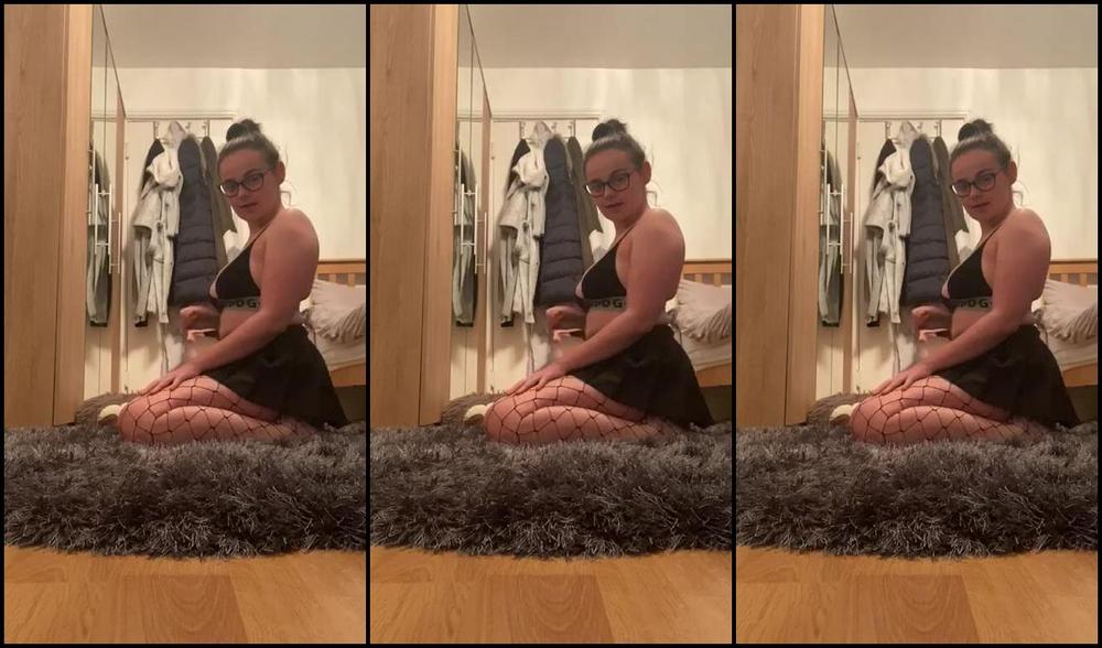 "Tiffanybabe01" teens (18+), 18 & 19 yrs old, riding, sexy gamer, amateur solo Teen Gamer Girl Fucks Teddy manyvids