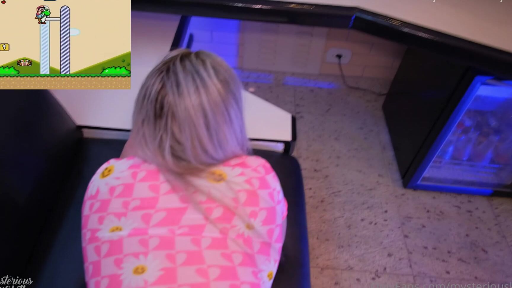 Mysteriouskathy Step Sis Got Fucked While Playing Super Mario World Porn Gameplay