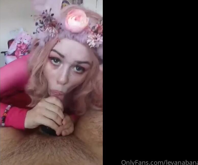 Levanabanana This Gets Messier And Messier Towards The End Lol I Swear To God I Got Deep Throated So Mu