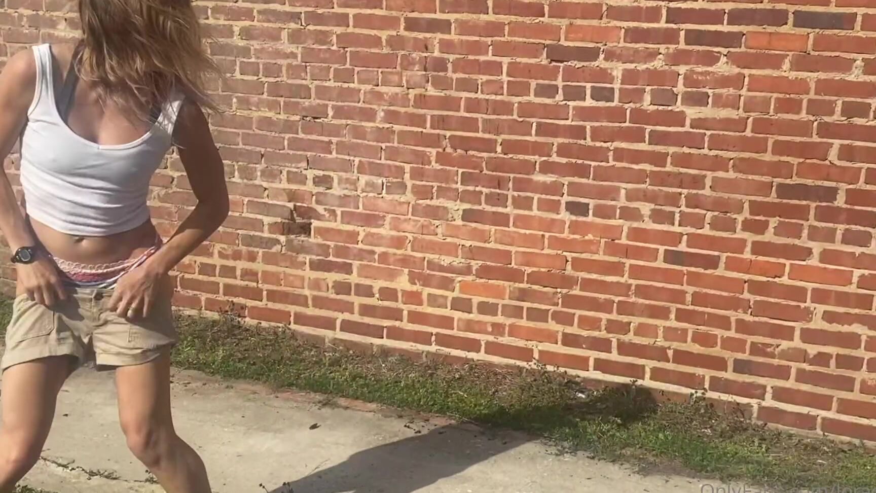 Loracr Ss Lora And Kody Have An All Out Wedgie Brawl With Lifting Wedgies Until Eventually Kody Rips