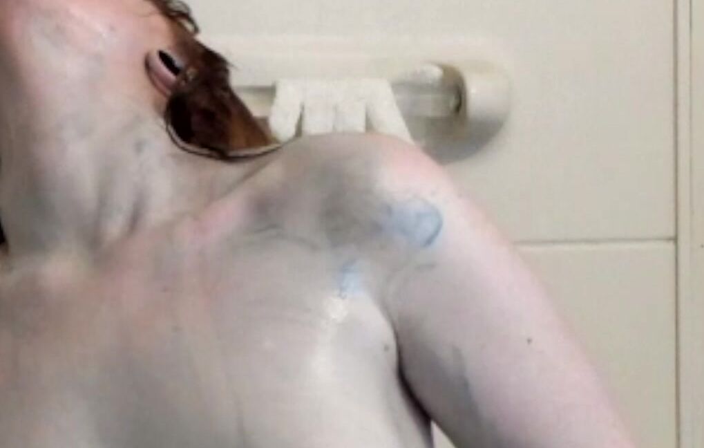 Skylarshark Shark Bath