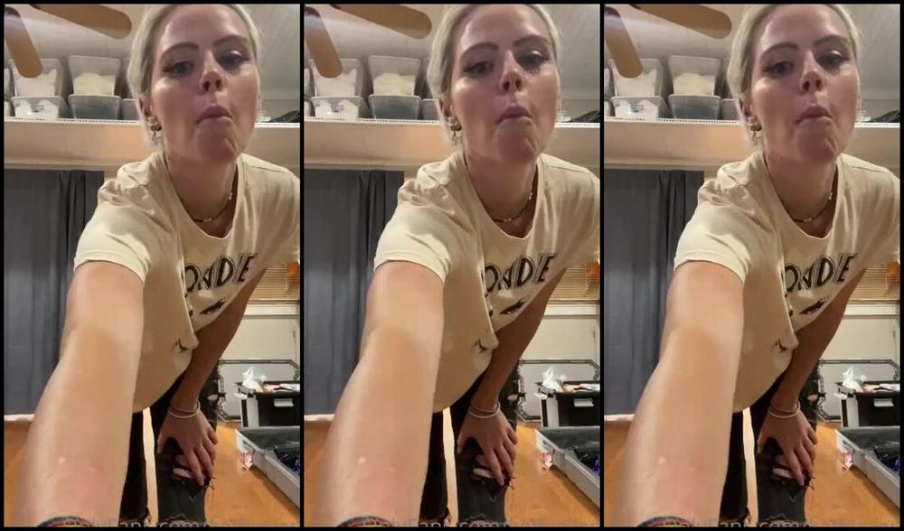 Kodyevans Onlyfans Nothing Like A Set Front And Back Wedgie In A Thong Did You Want To Give Me One Too Come And Give