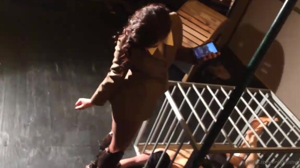 Vivienne L Amour Aka Vlproductionsuk Onlyfans Introducing You To Goddess Vivienne Lamores Trampling