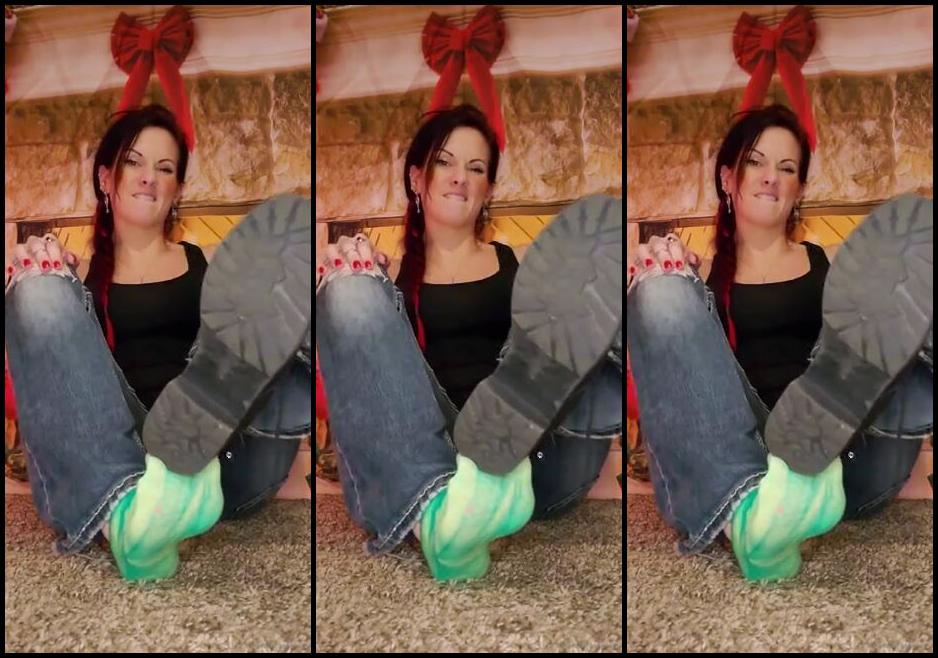 Mssjada Nicknamed Mssjada Onlyfans Im So Glad You Are Here I Have To Get These Boots Off