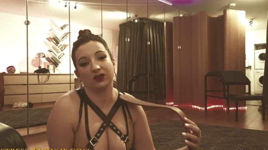 Dominatrix Mistress Evilyne msevilyne 235 OnlyFans