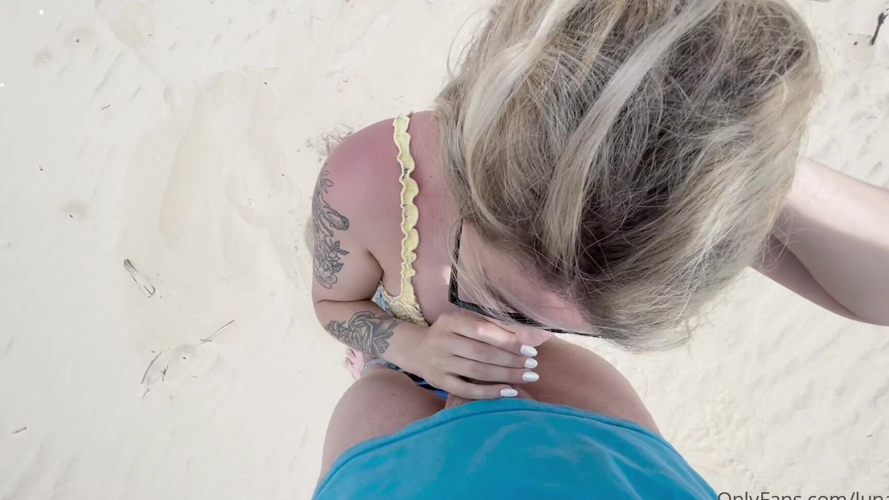 lunahillx-02-06-2021-2125238075-i-made-sure-to-reapply-every-2-3-hours