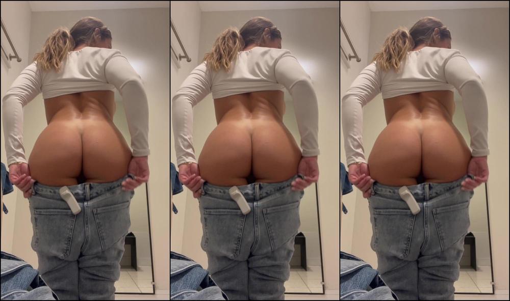 Emilyxbanks 2024 02 27 Youre Coming Into The Dressing Room With Me When We Go Shopping