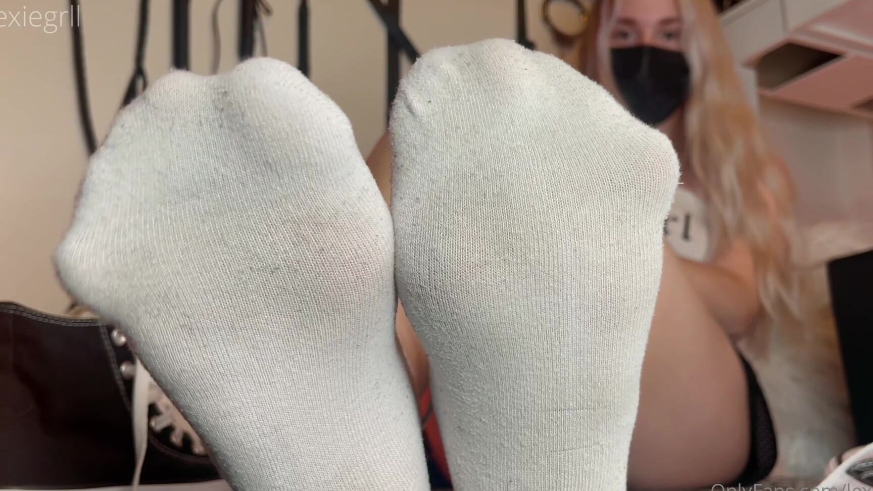 Lexiegrll Just Watch And Listen