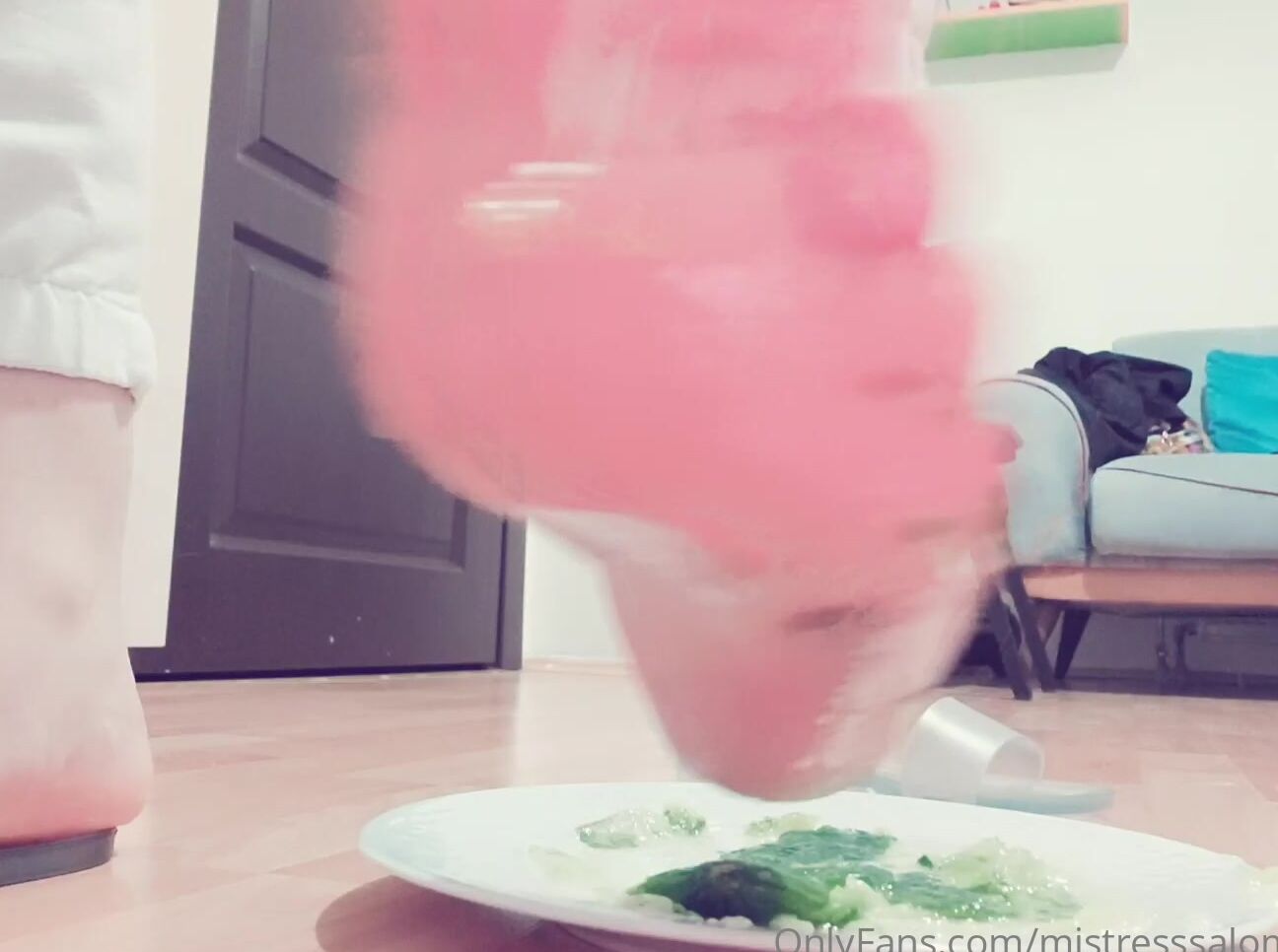 Misslouandreas Bu Videoda Ne Ararsan Var Orgazm Kontrol Pipi A A Lama Footcrush Taban Effaf Terlik