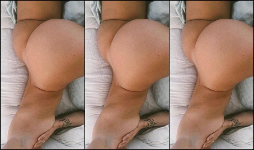 Maddieneville Happy Hump Day