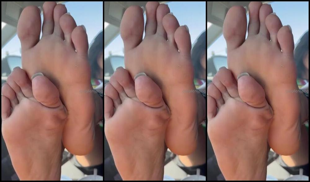 Solemangos Nicknamed Solemangos Onlyfans 08 28 2024 Parked Car Smoke Sesh With My Feet Out