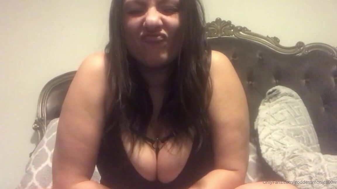 Goddessmonica00W Onlyfans Upper Lip Fetishp