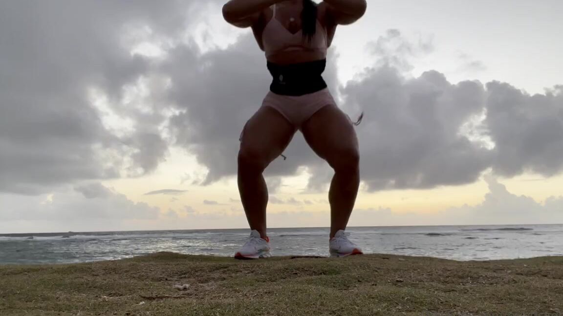 Quadsgoddess Nicknamed Quadsgoddess 02 14 2022 Onlyfans Video Outdoor Workout E2B2