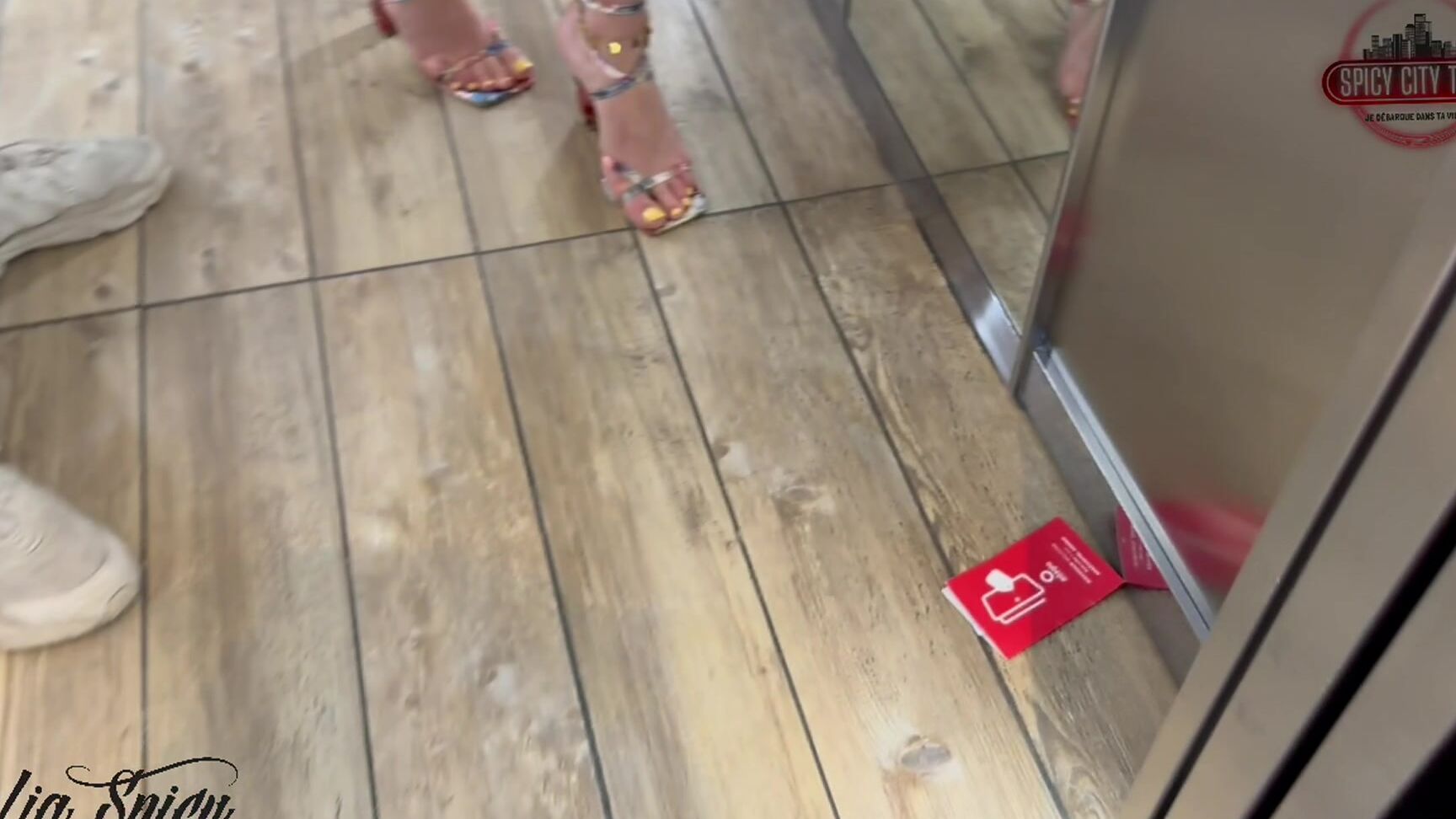 Lia spicy 53031965_video_2023-05-30_20-00 spicy-city-tour--episode-2--lille--je-choppe-un-inconnu-au-bar--il-me-baise-sans-capote MYM fans MYM fans