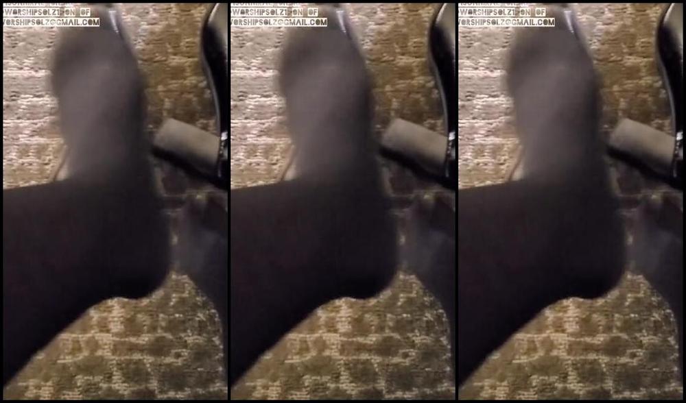 Worshipsolz Nicknamed Worshipsolz1 Onlyfans Tbt Throwback To When I Became A Flight Attendant Flightattendantfeet