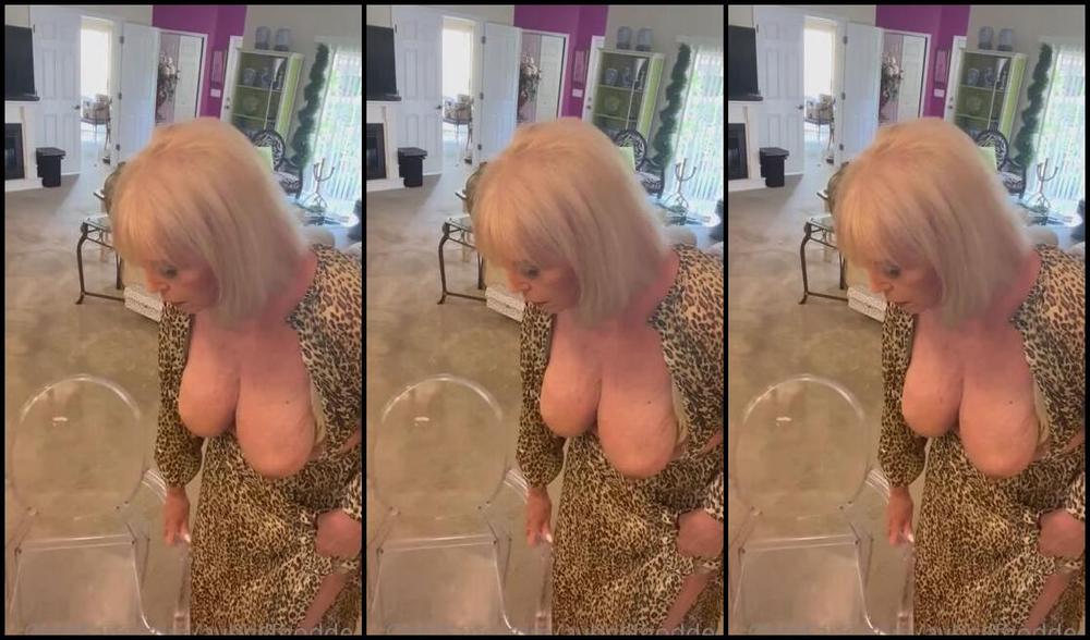 Avb Gilfgoddess Vip Nicknamed Avbgilfgoddess 09 26 2022 Onlyfans Video Sexy Strip Tease And Masturbation