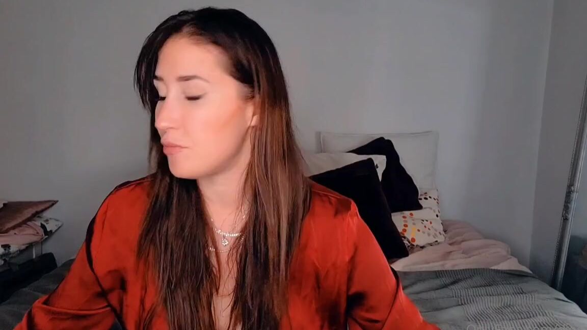 Diosa Sara Onlyfans Storytime Kuullokkeilla Kivempip