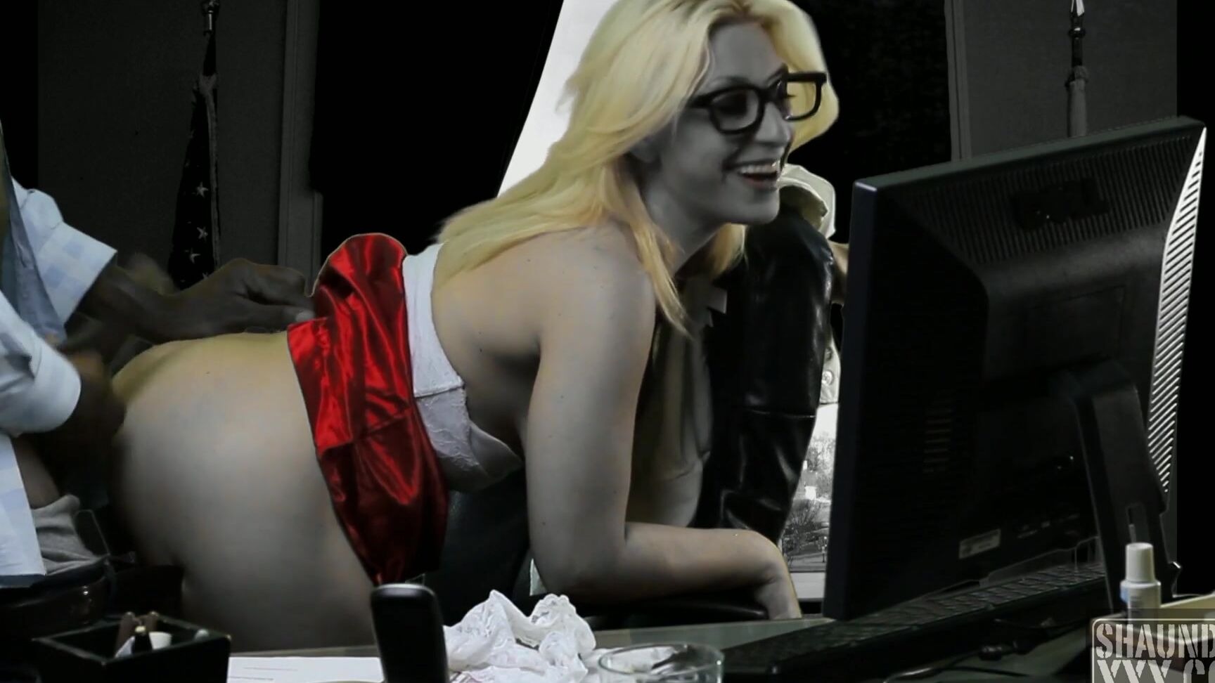 SHAUNDAMXXX - FEED ME THAT PORN COCK - ManyVids