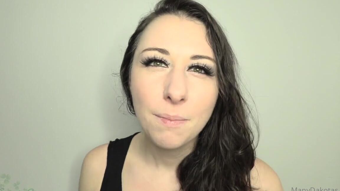 Dakota Charms Nicknamed Dakotacharms Onlyfans Bbc Humiliation Clip