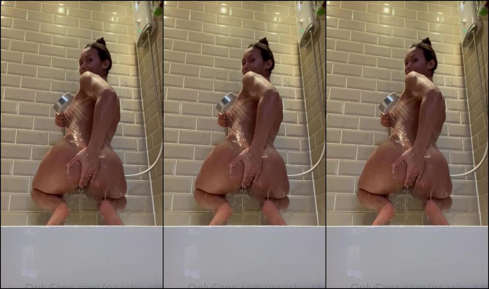 Peachy Tara Would You Jump In Shower With Me