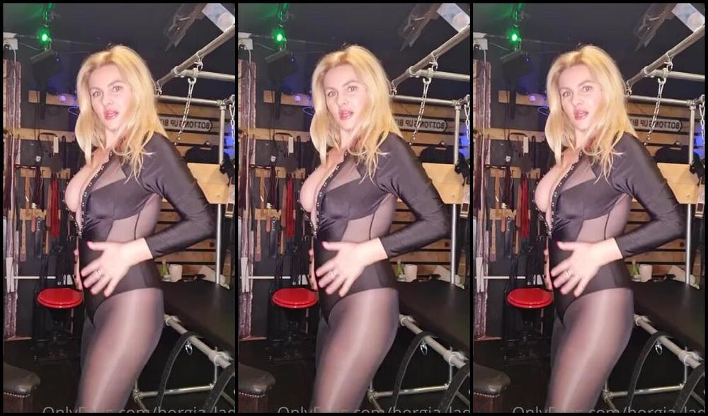Lady Sara Borgia Onlyfans Feel Them Kiss Them Shiny Sexy Pantyhose