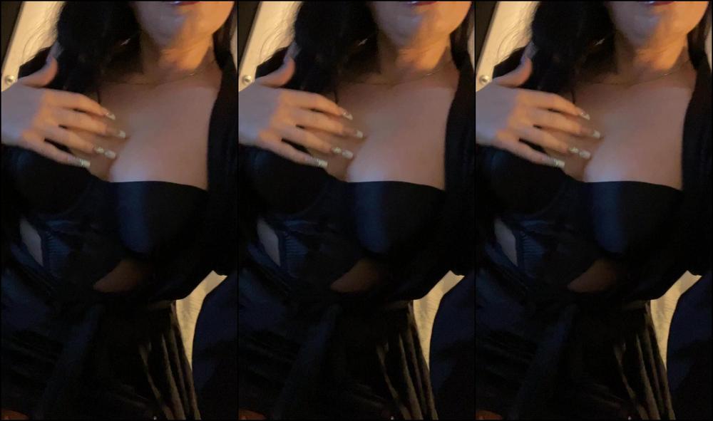 Aubreylinnea 3102602447 11 27 2023 Surprise Have A Good Week Baby Your Likes Amp Tips Under My Posts When You