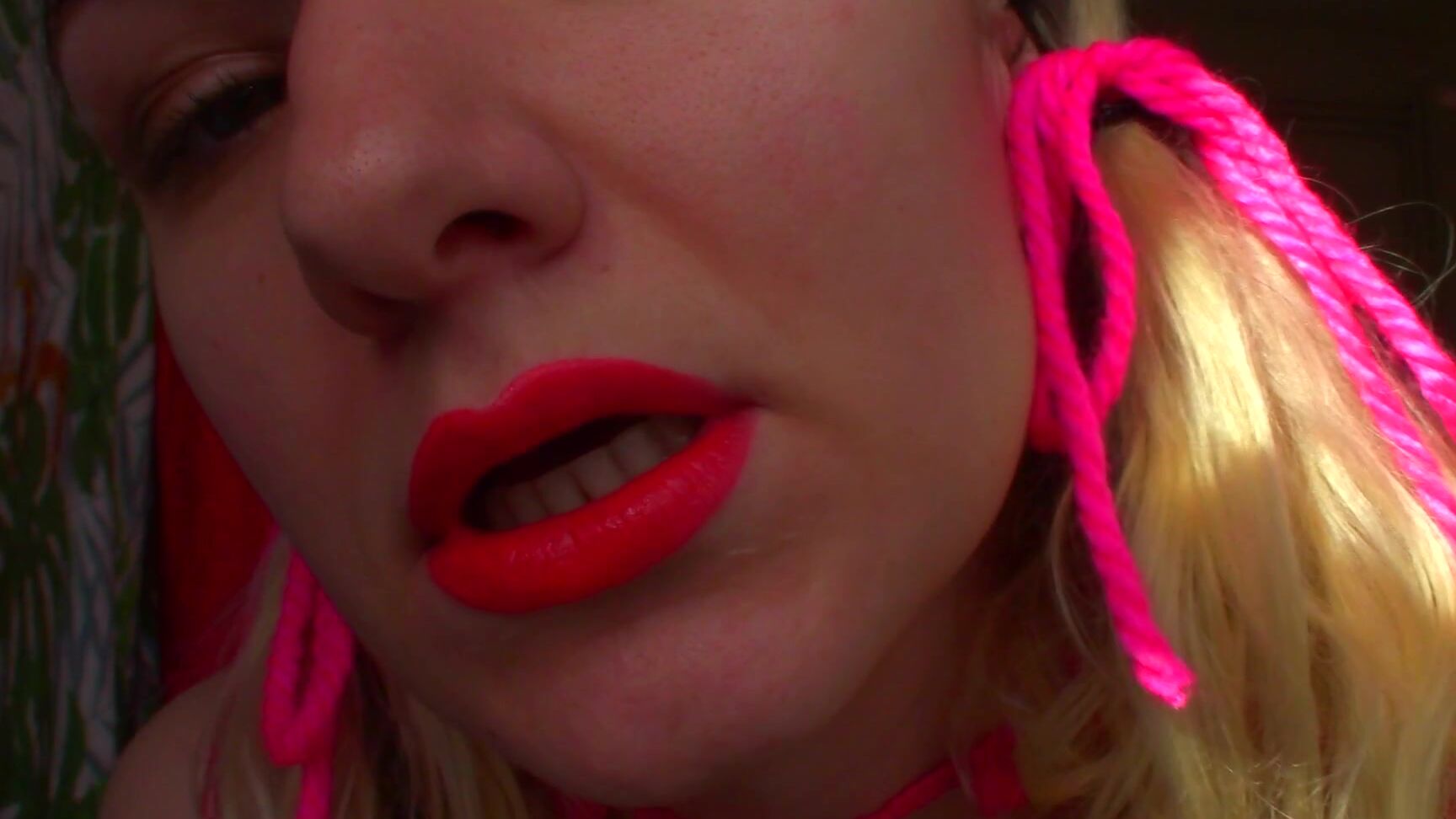 "Goddess Vanessa" executrix, kissing, lip fetish, love addiction, lipstick POISON Lipstick Kisses Love Executrix manyvids