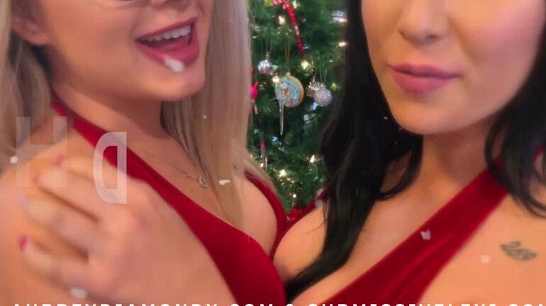 Christmas, Girl Girl, Bisexual, Lesbians submissivelexi 4k happy holidays from both of us ManyVids
