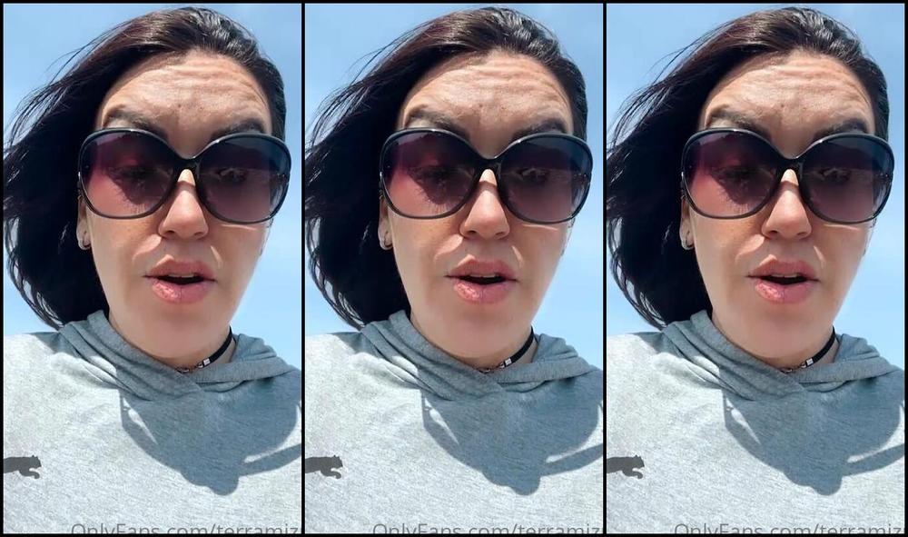 Terramizu Yesterday When We Drove To Newport For Breakfast We Learned There Were Beautiful Mansions