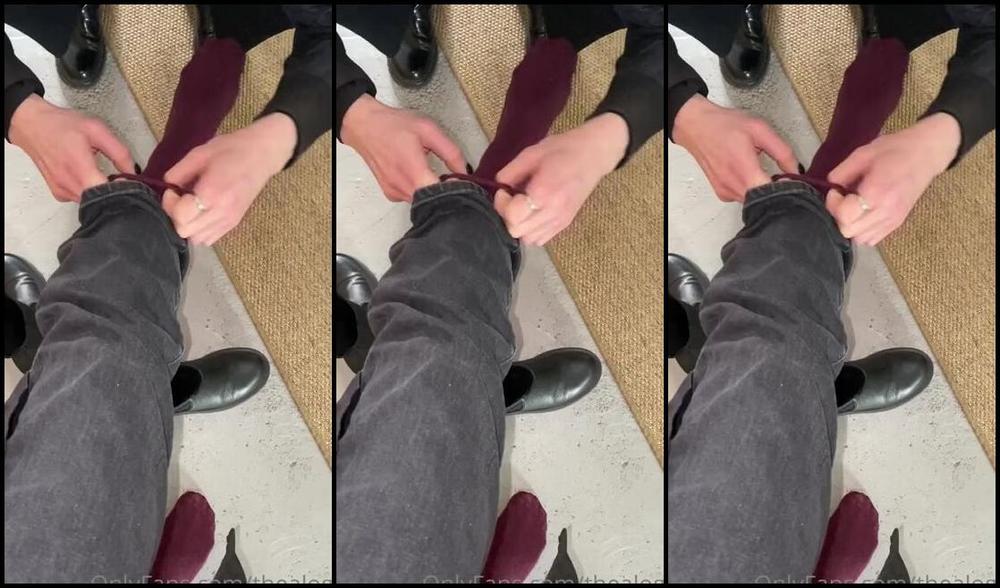 Thealogy Nicknamed Thealogy Onlyfans How It Really Looks Like To Be My Owned Lifestyle Slave Put On My Socks Put On My Boots Hand Ove Uz