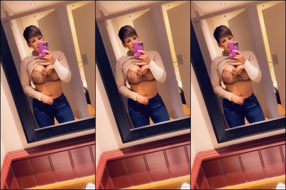 Hannahbrooks Tuesday S Naughty Story Xxx