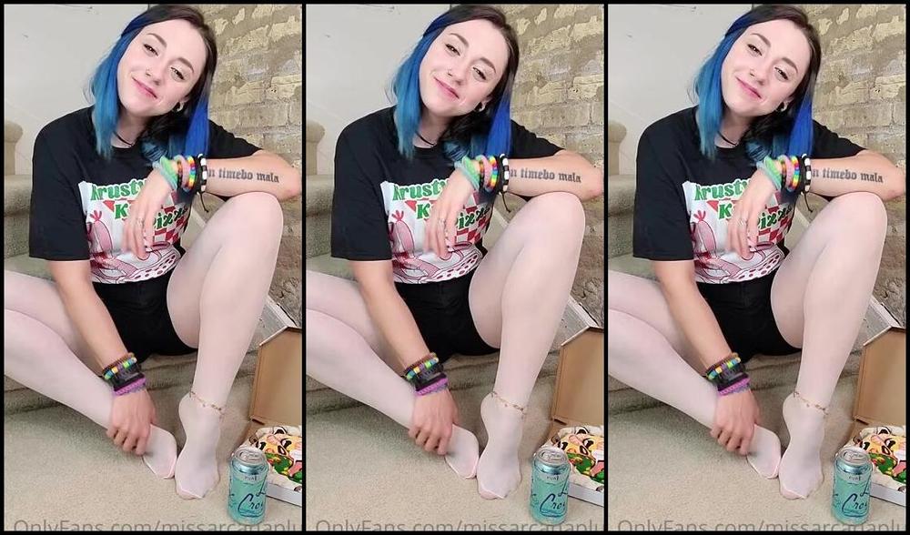 Missarcanaplus Nicknamed Missarcanaplus Onlyfans Pizza Party Videos 1