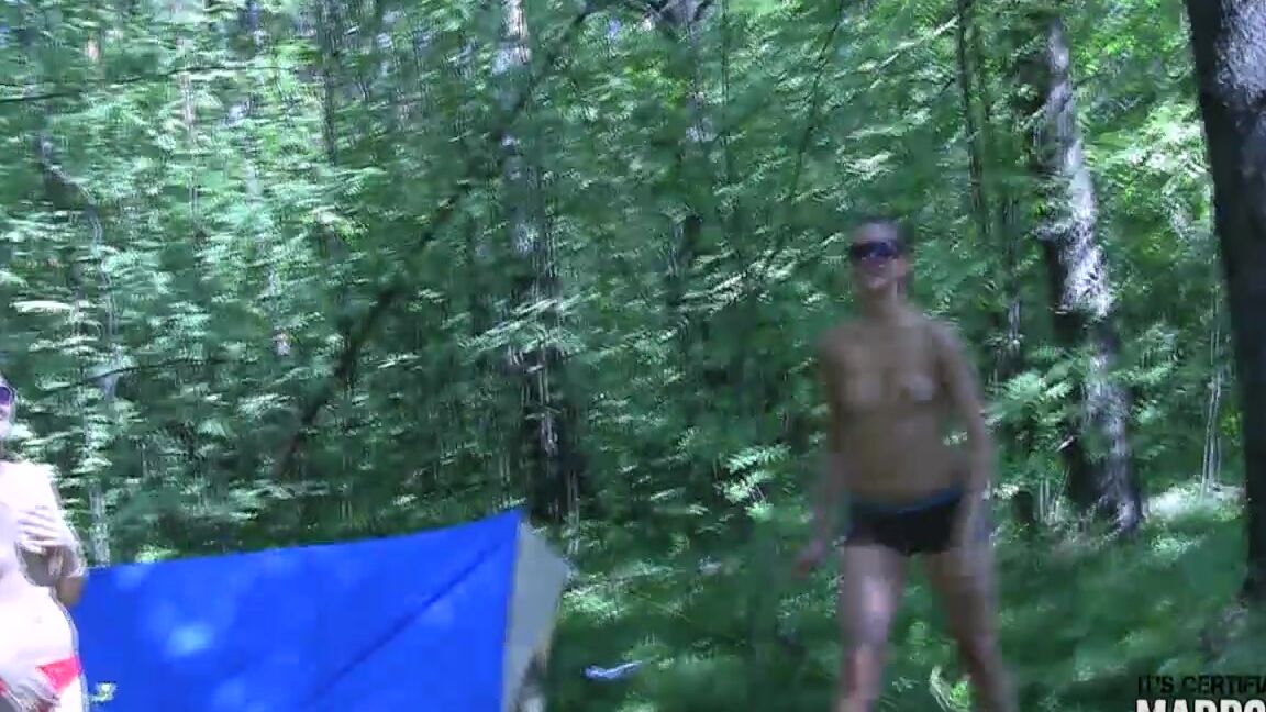 Dasha Lol Lesbians Com Picnic Down