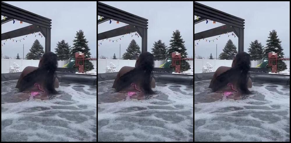 Themelanin Obsession Onlyfans Back Yard Vibes In The Winter 1P