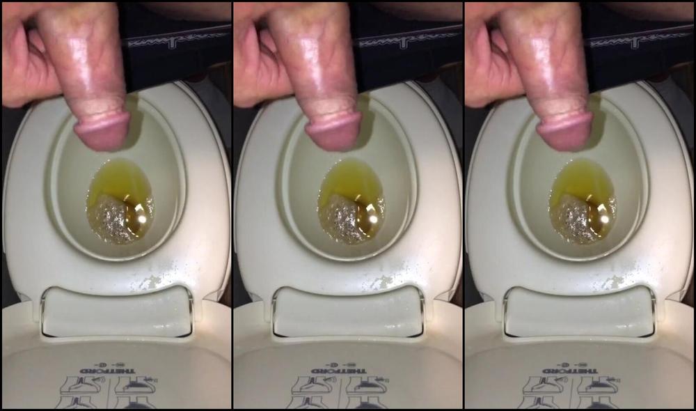 "Jetsfan1983" Uncut Cock, Pissing, Male Urination, Men Urinating, Suggest Jetsfan1983 As requested by a fan another video of me pissing This time in my camper while out camping pornhub