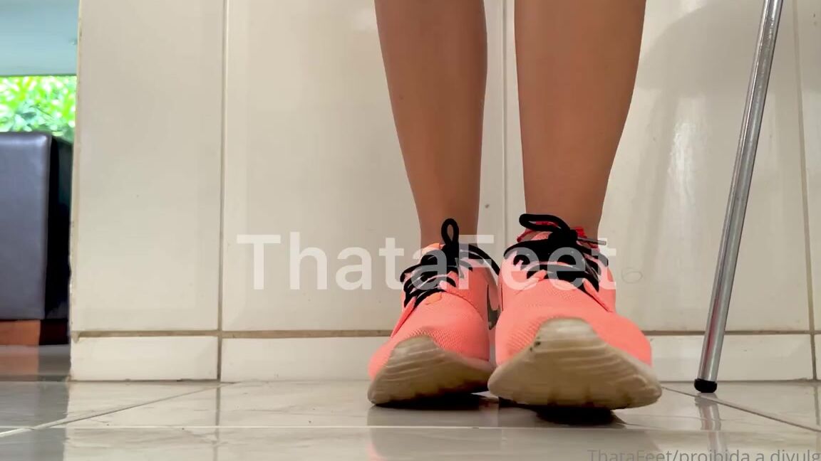 Thatafeet Nicknamed Thatafeet Foot Fetish 03 07 2024 Onlyfans Video Tirando Do Forninho Meinha E Tenis