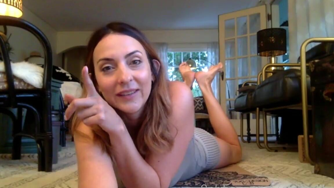 Stella Liberty Onlyfans Streamed Tonight Topics Custom Vids C4S Censoring Me Swiping Mostly Left On Tinder And Doingp